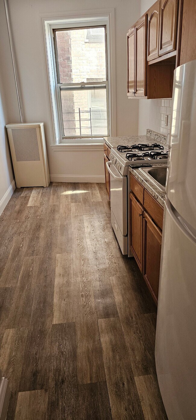 Photo - 34-47-47 90th St Unit G42
