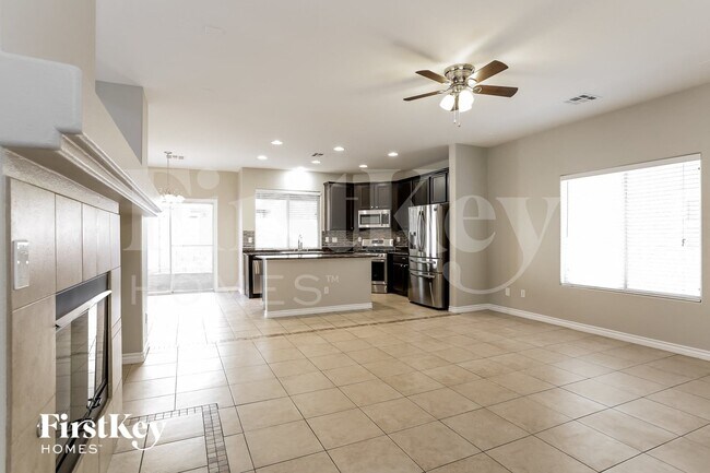 324 Sierra Breeze Ave