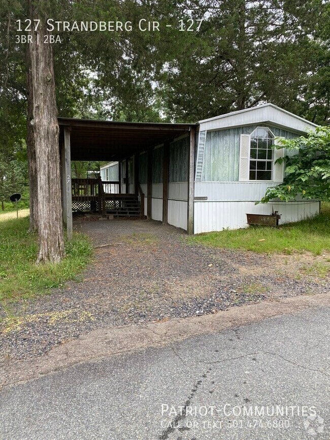 Building Photo - 127 Strandberg Cir Rental