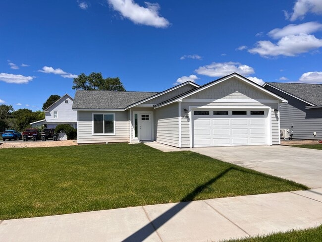 Building Photo - Newer Construction Home!!