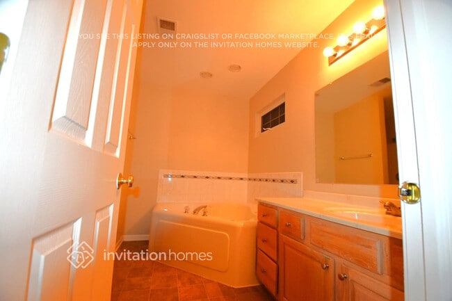 Photo - 3862 Pathfinder Ln