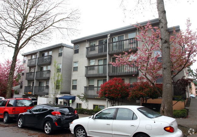 Forde Apartments
