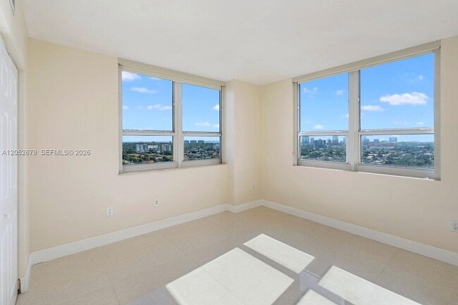3232 SW 22nd St Unit 1702