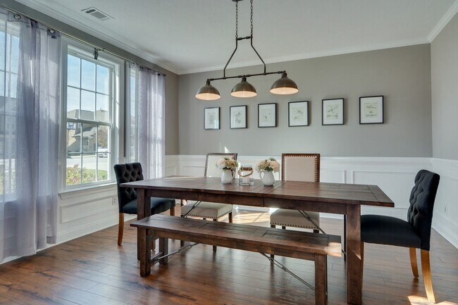 Photo - 1030 Ardrey Cir