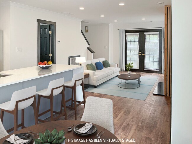 Photo - 3150 Driftwood Dr