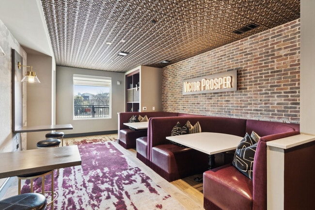 Photo - Victor Prosper