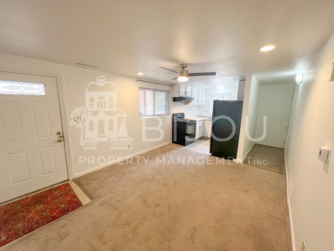 Photo - 4418 N Chestnut St Unit B