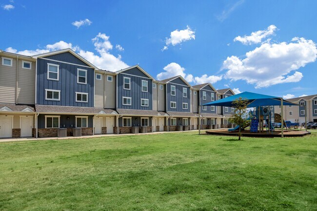Building Photo - 21155 Gosling Rd Unit 40 D Rental