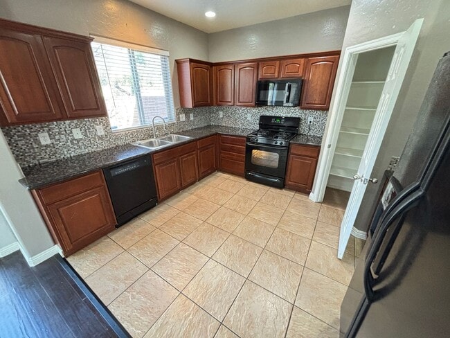 Photo - Gorgeous 3Bed/2.5Bath, 2-Story Home located in the Aliante Area- $500 Off Move In Fees