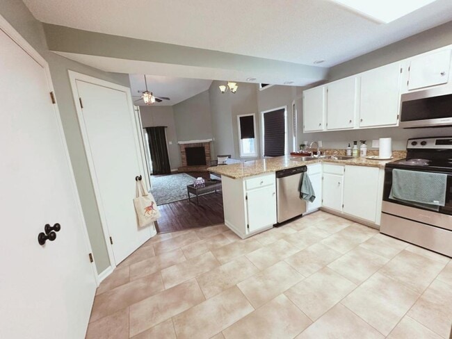 Building Photo - 112 Goodner Ln