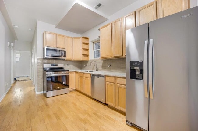 Photo - 3 bedroom in Chicago IL 60612 Unit G