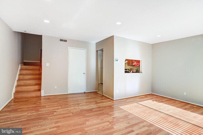 Photo - 9930 Brookridge Ct