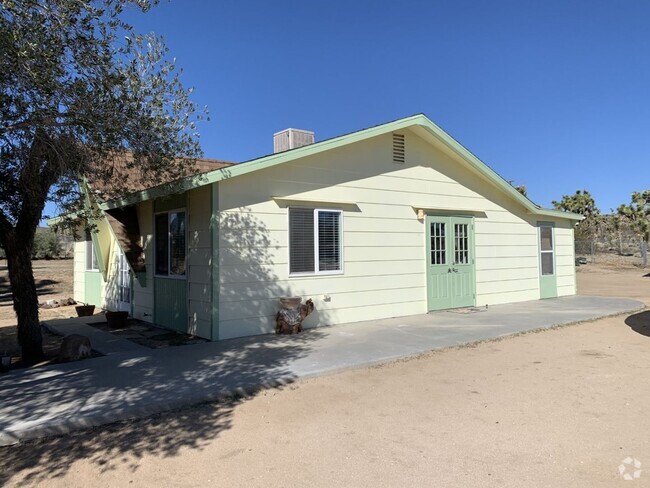 Building Photo - COMING SOON Rental