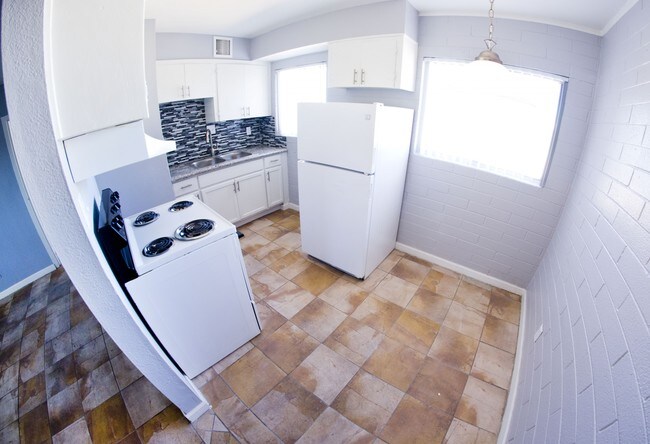 Photo - Sherwood Apartments