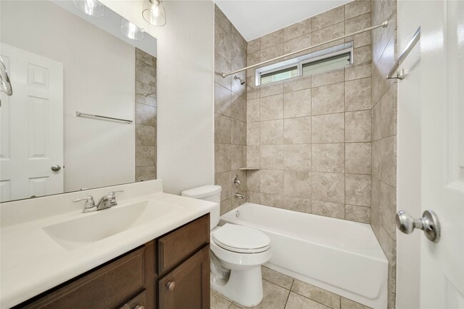 Photo - 3319 Fairmont Hills Ln