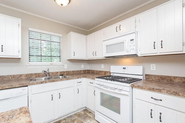 Photo - 5147 Rails Way