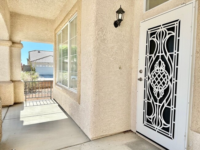 Photo - Single Story with 3 Car Garage & No HOA
