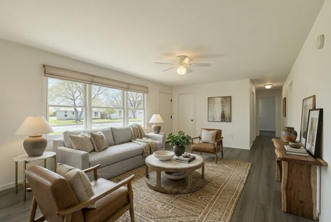 Photo - Property for rent in the quiet neighborhood of Highview Hills