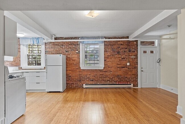 6 Radcliffe Rd