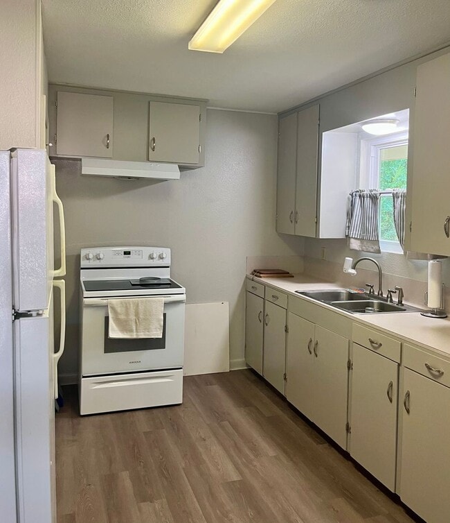 Photo - Port Allen-Great Location near historic downtown with new finishings!