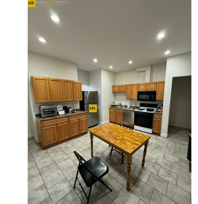 Photo - 27 Orkney Rd