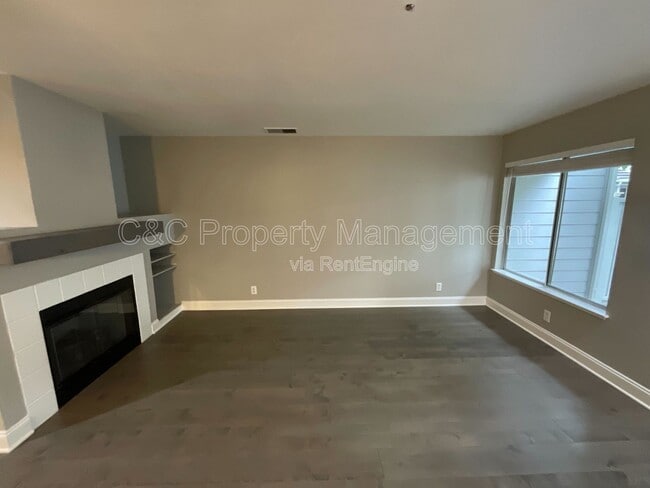 Photo - 6221 Barb Werner Ln