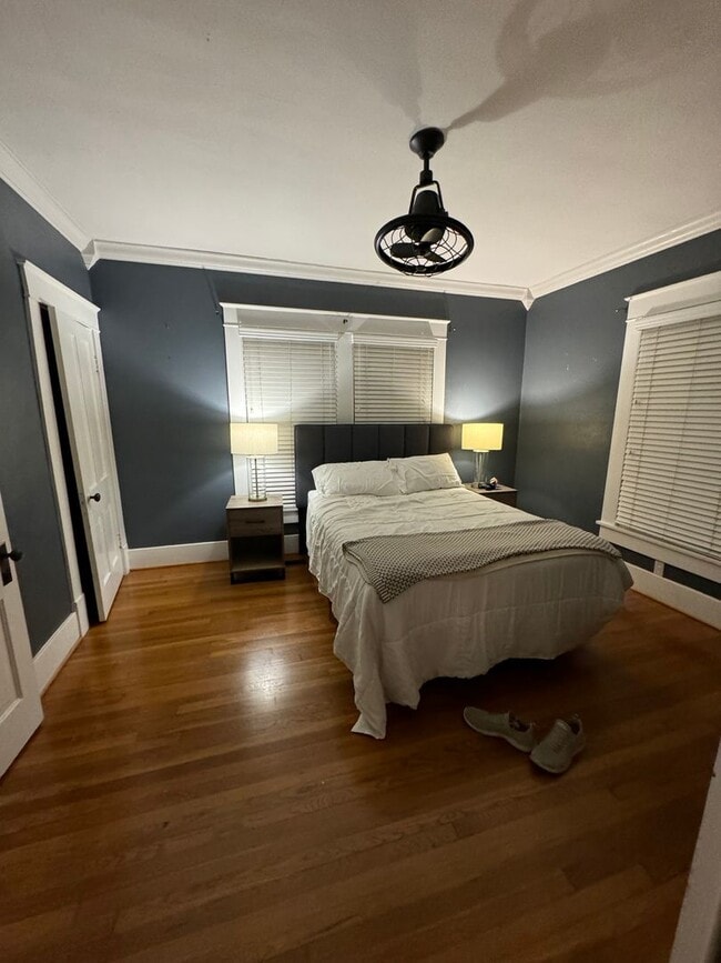 Photo - 2017 N Garfield St