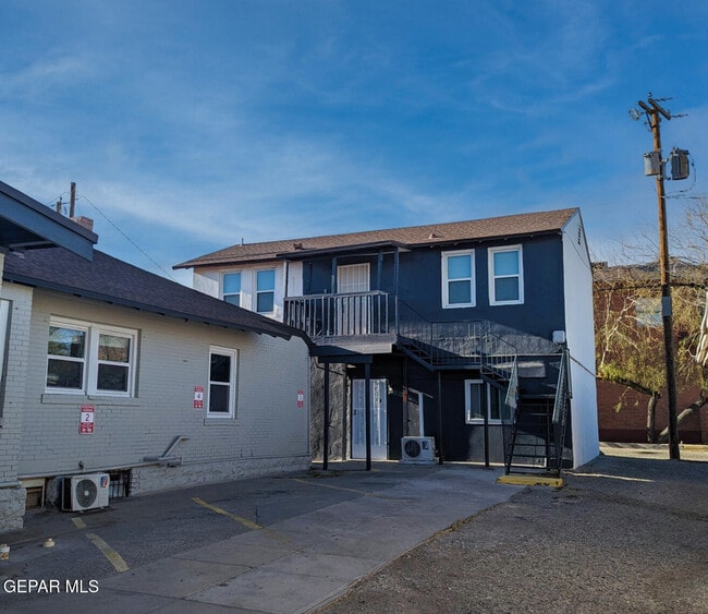 Photo - 2315 Montana Ave Unit 3