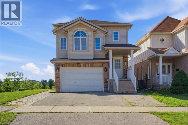 Photo - 287 Westmeadow Dr