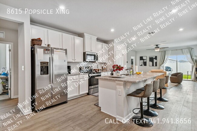 Photo - 8615 Popsicle Xing