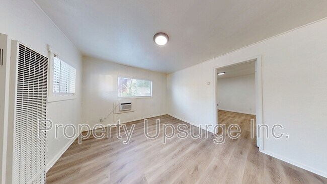 Photo - 630 Bird St Unit 2