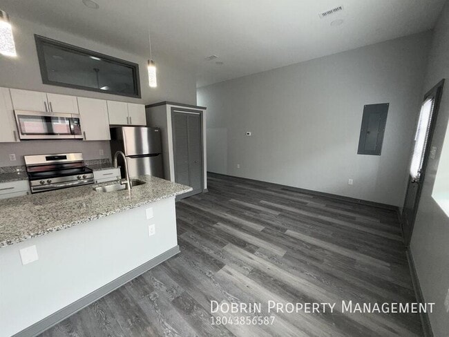 Photo - 2317 W Main St Unit 2