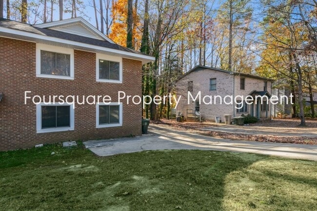 Photo - 1105 Timber Dr