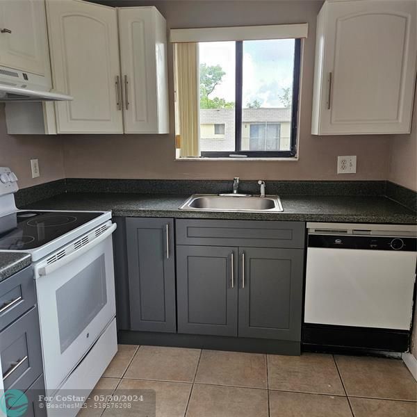 Photo - 1025 S Flagler Ave Unit 805