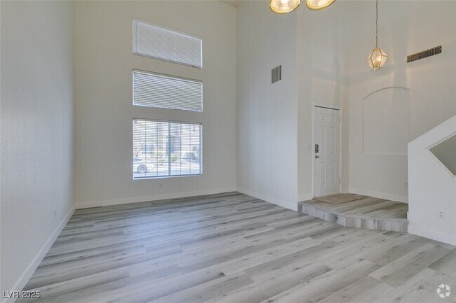 Building Photo - 1581 Peaceful Pine St Rental