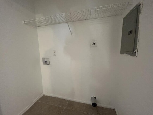 Photo - 2429 Alex Kornman Blvd