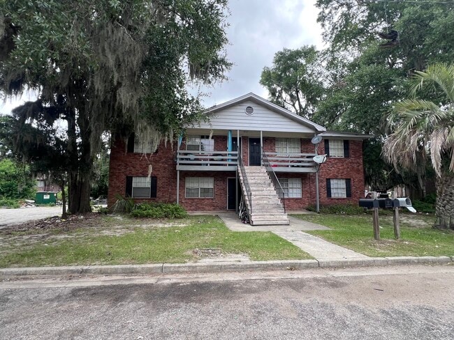 Building Photo - 6 Oak Forest Ln Unit A Rental