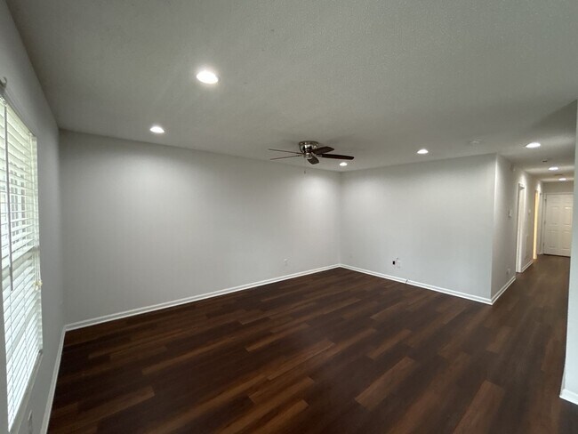 Photo - T.R. Lawing Realty Property