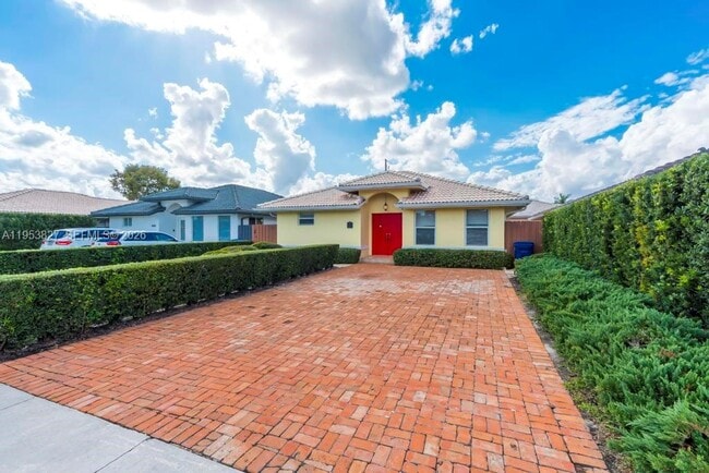 Photo - 4370 SW 82nd Ave