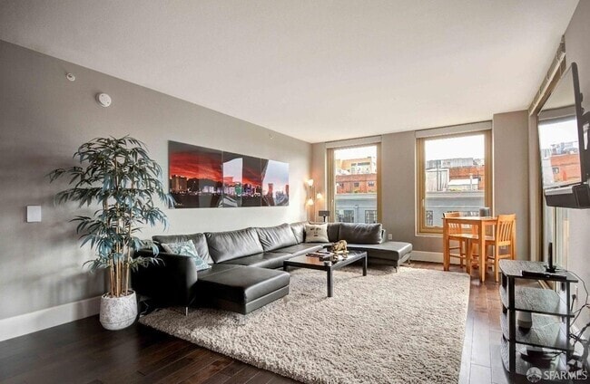 Building Photo - 88 King St Unit 309 Rental