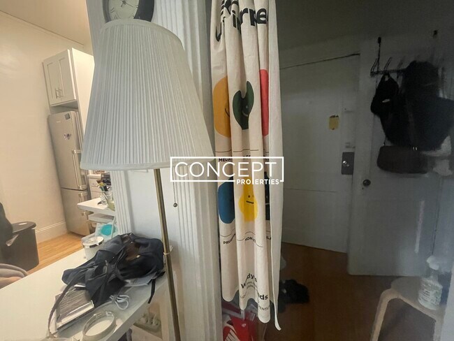 Photo - 64 Hemenway St Unit 2