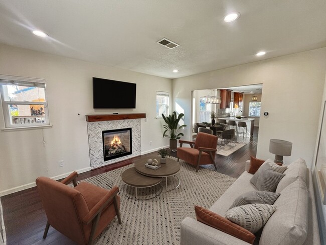 Photo - 2 Houses, 1 Price. Nicely Updated Single Family Home with ADU