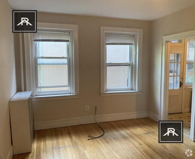Building Photo - 2 bedroom in Brighton MA 02135 Unit 42 Rental