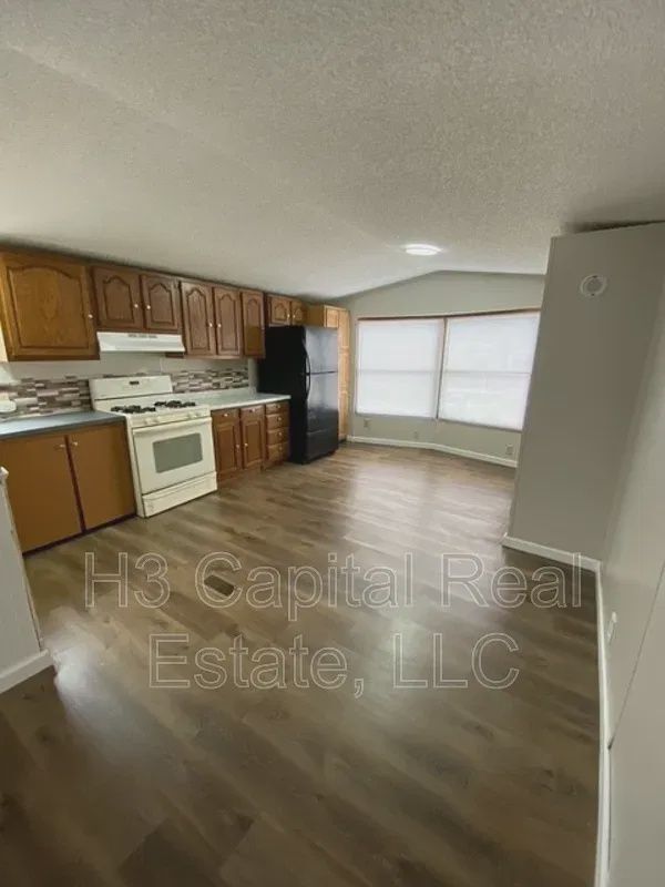 Photo - 1924 Page Ave