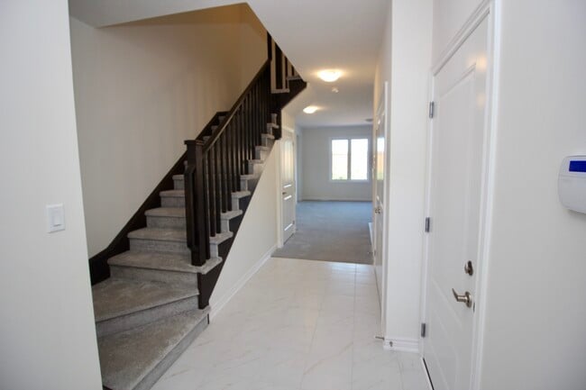 Photo - 95 Pinot Cres