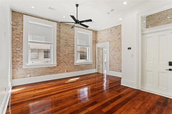 Photo - 1501 Clio St