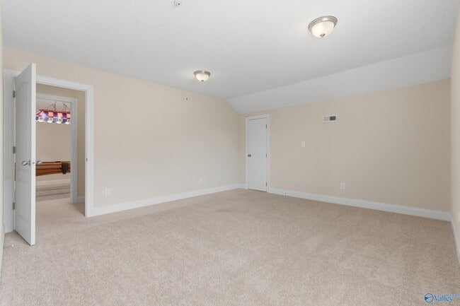 Photo - 438 Shamrock Dr