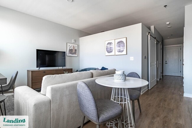 Photo - 545 Foster St Unidad 431.1406142