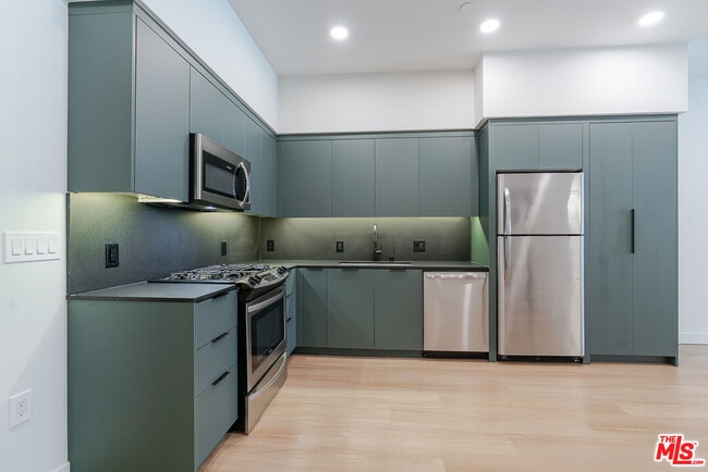 Photo - 10601 Washington Blvd Unit 212