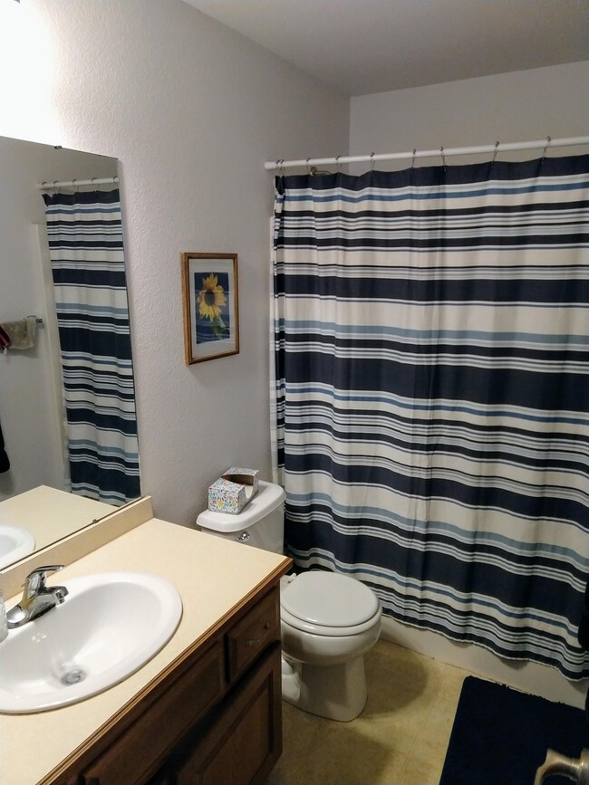 Photo - 625 N Wrigley Ln